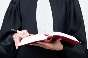 المحاماة بين الماضي والحاضر